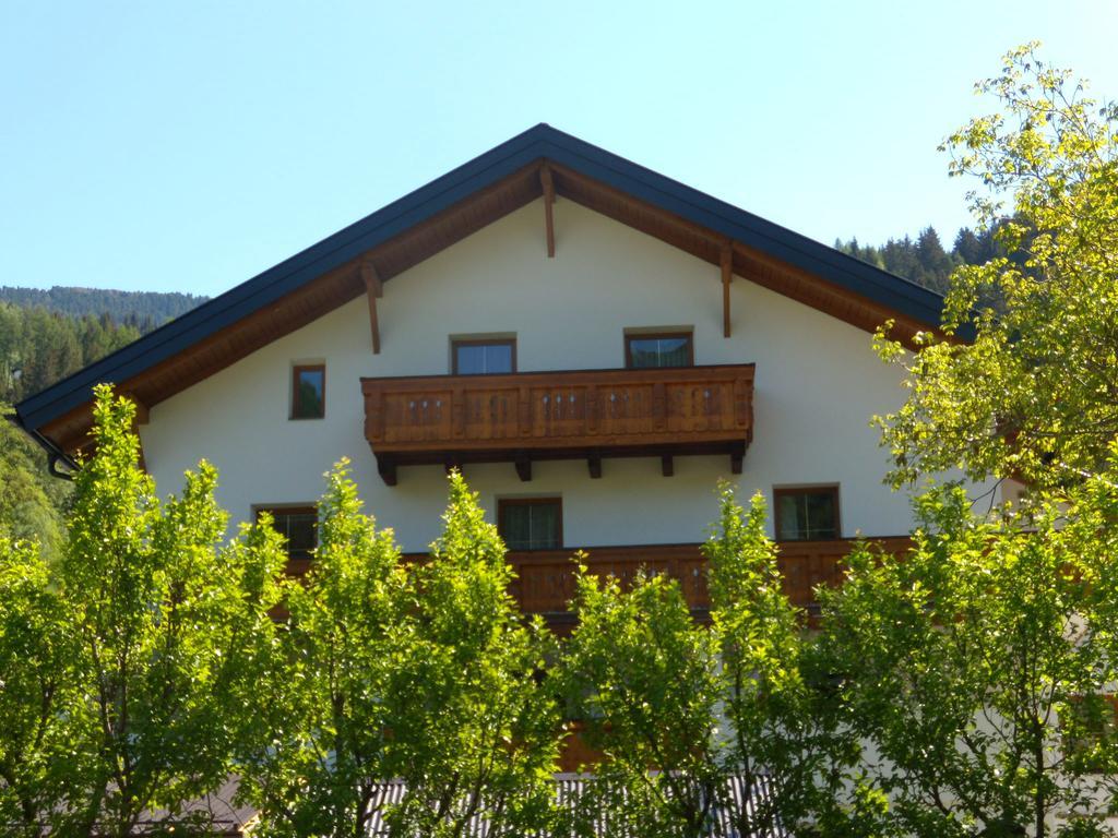 Ferienwohnung Rottensteiner Sybille Inclusiv Sommercard แยร์สเซินส์ ภายนอก รูปภาพ